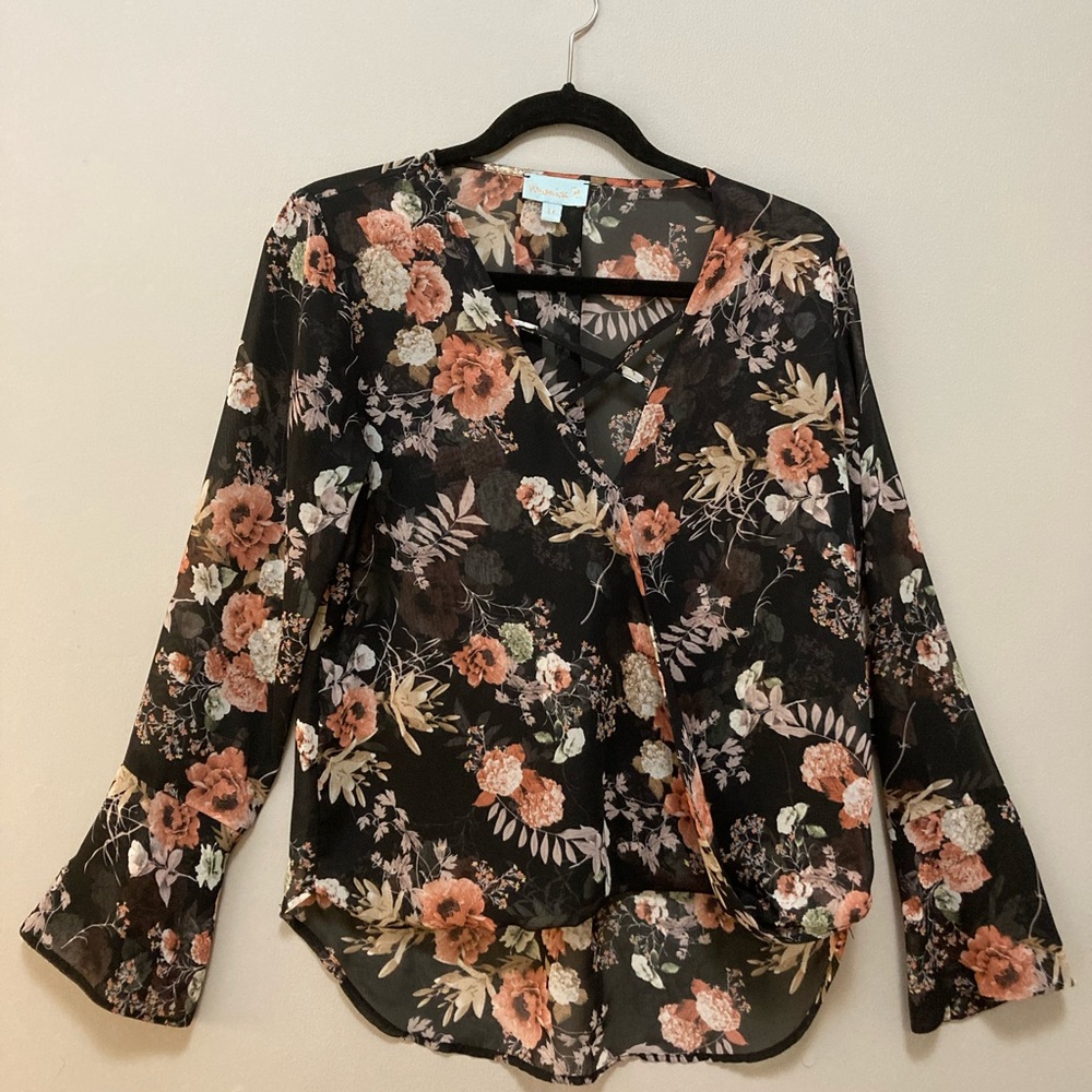 Veronica M floral blouse medium